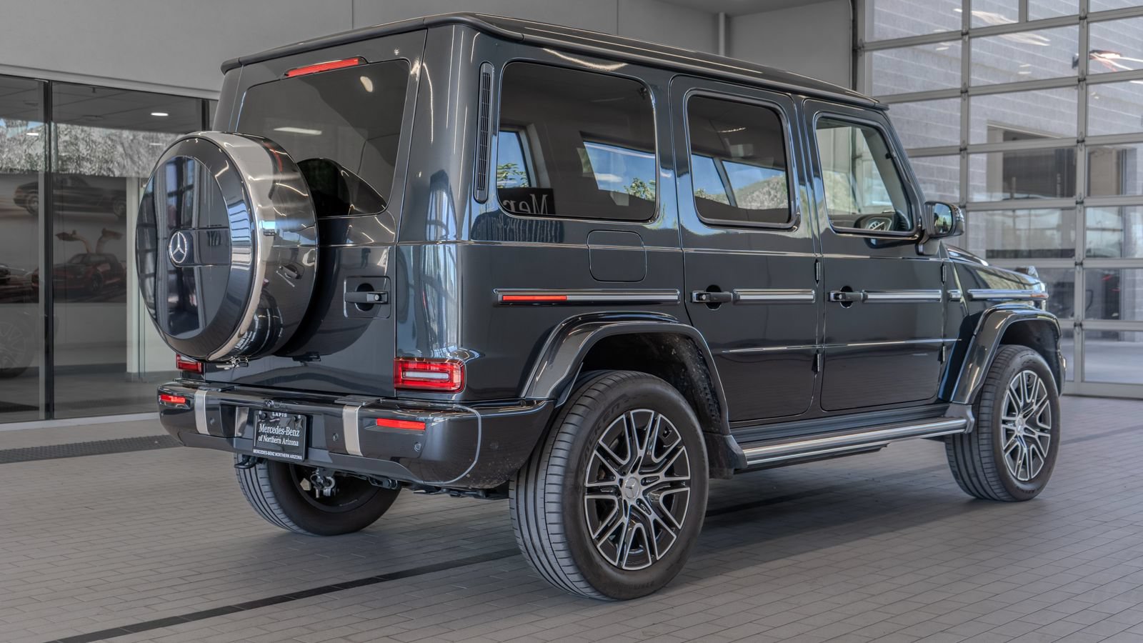 Used 2025 Mercedes-Benz G 580 w/ EQ Technology image 26