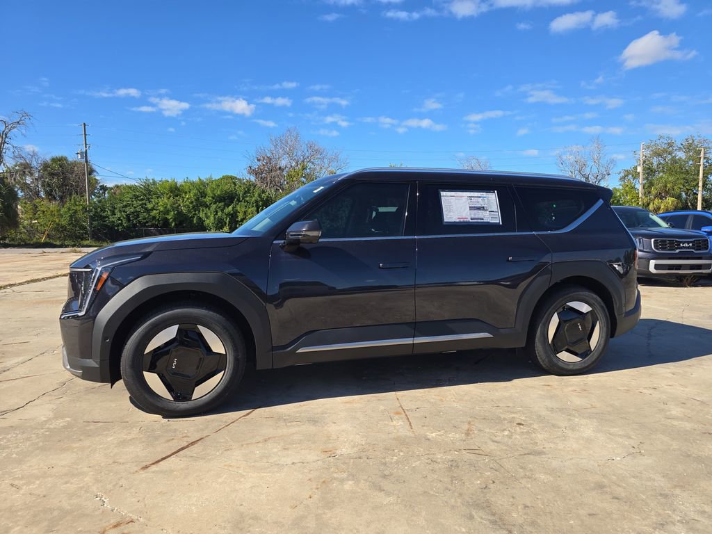 New 2026 Kia EV9 Wind AWD/4WD image 5