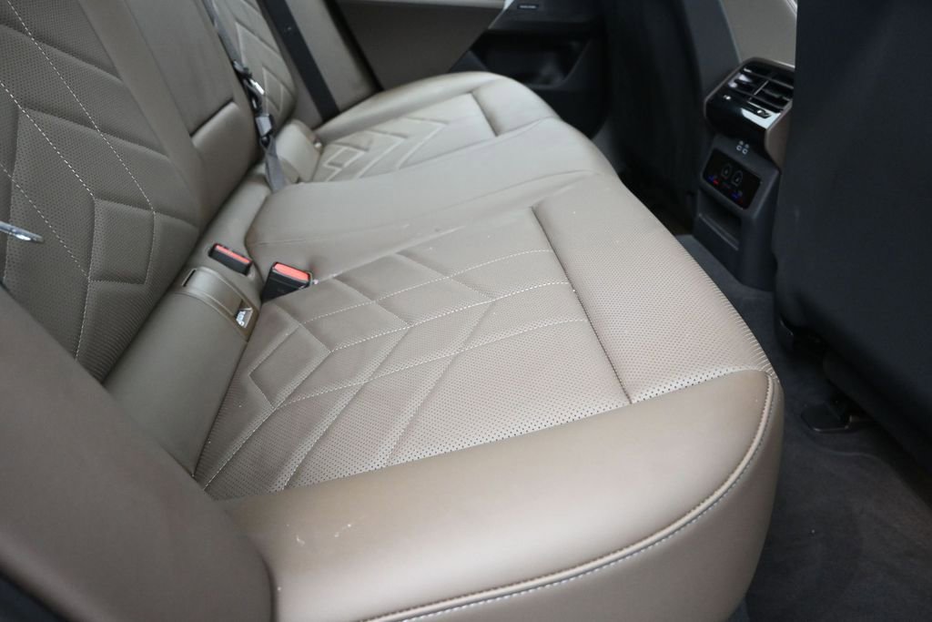 Certified 2026 BMW 530i RWD image 23