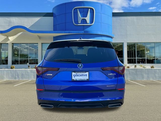 Used 2023 Acura MDX A-Spec image 3