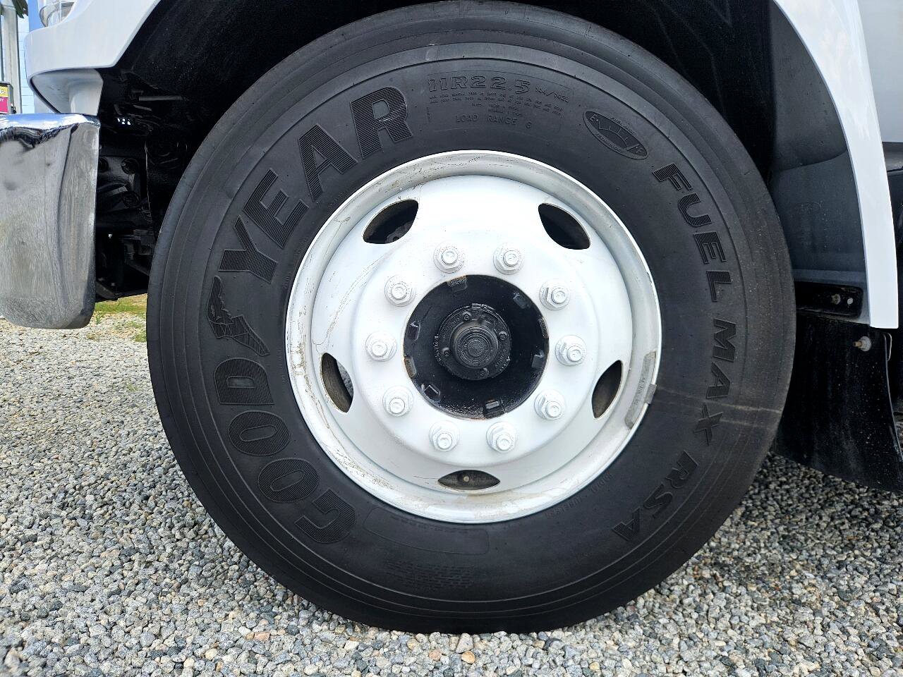 Used 2022 Ford F650 2WD Regular Cab Super Duty image 75