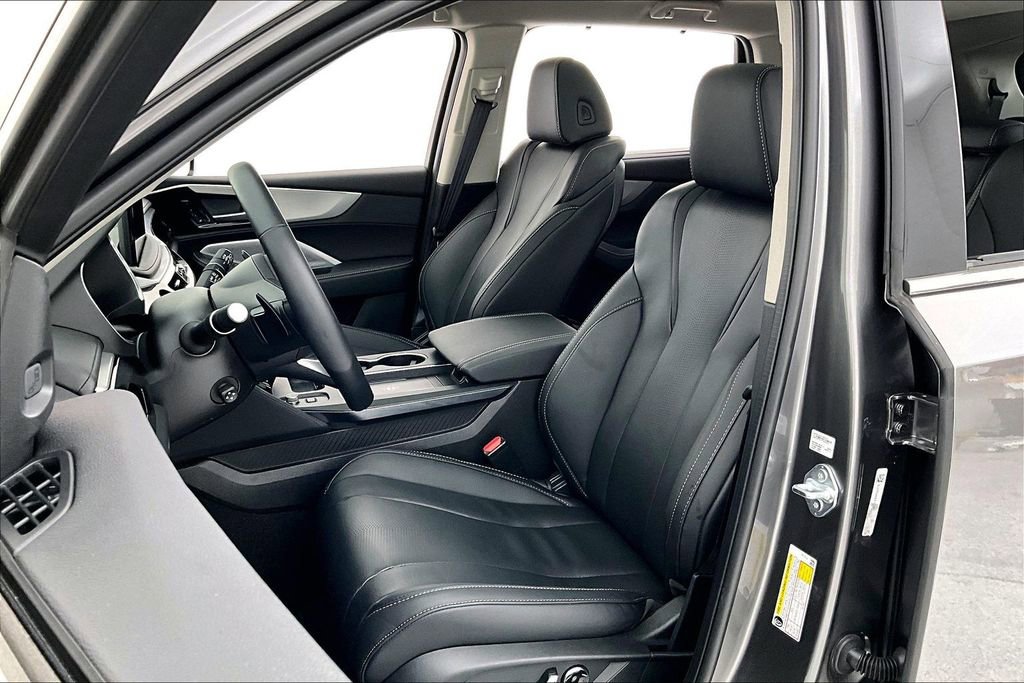 Certified 2026 Acura MDX w/ Technology Package image 31