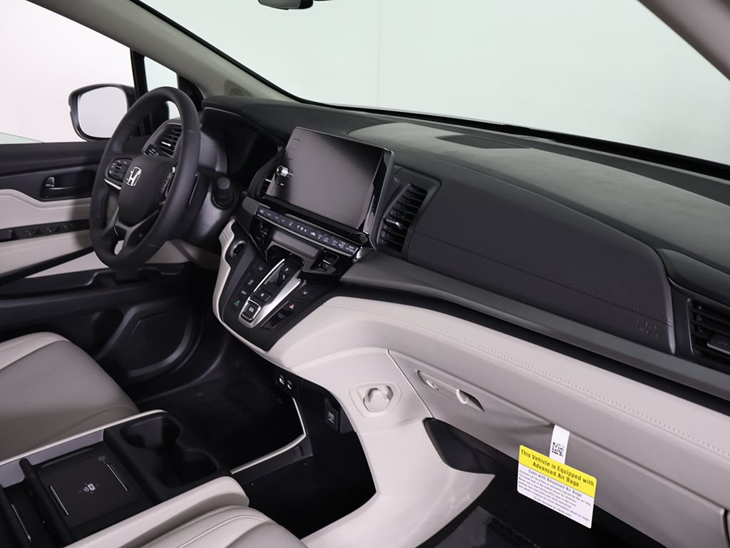 New 2026 Honda Odyssey EX-L image 17