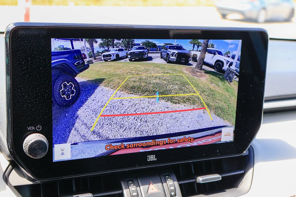 Used 2025 Toyota RAV4 Limited FWD image 5