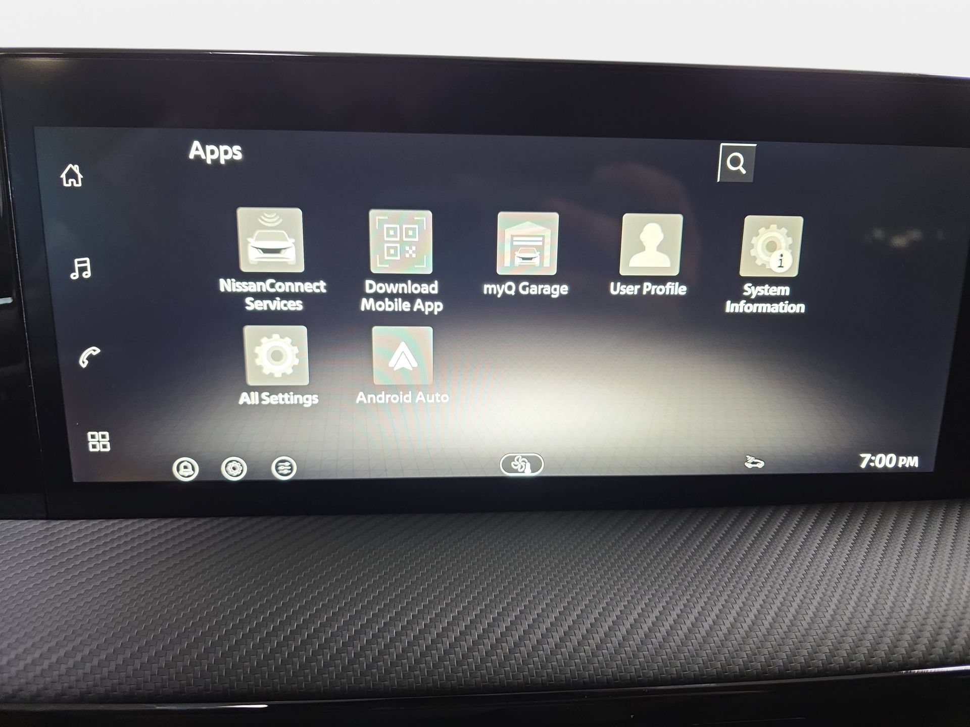 New 2026 Nissan Kicks SR FWD image 20