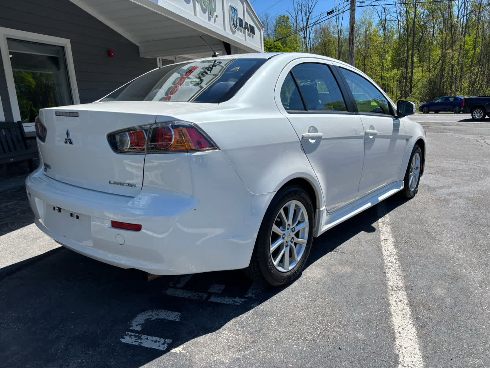 Used 2016 Mitsubishi Lancer ES AWD/4WD image 4