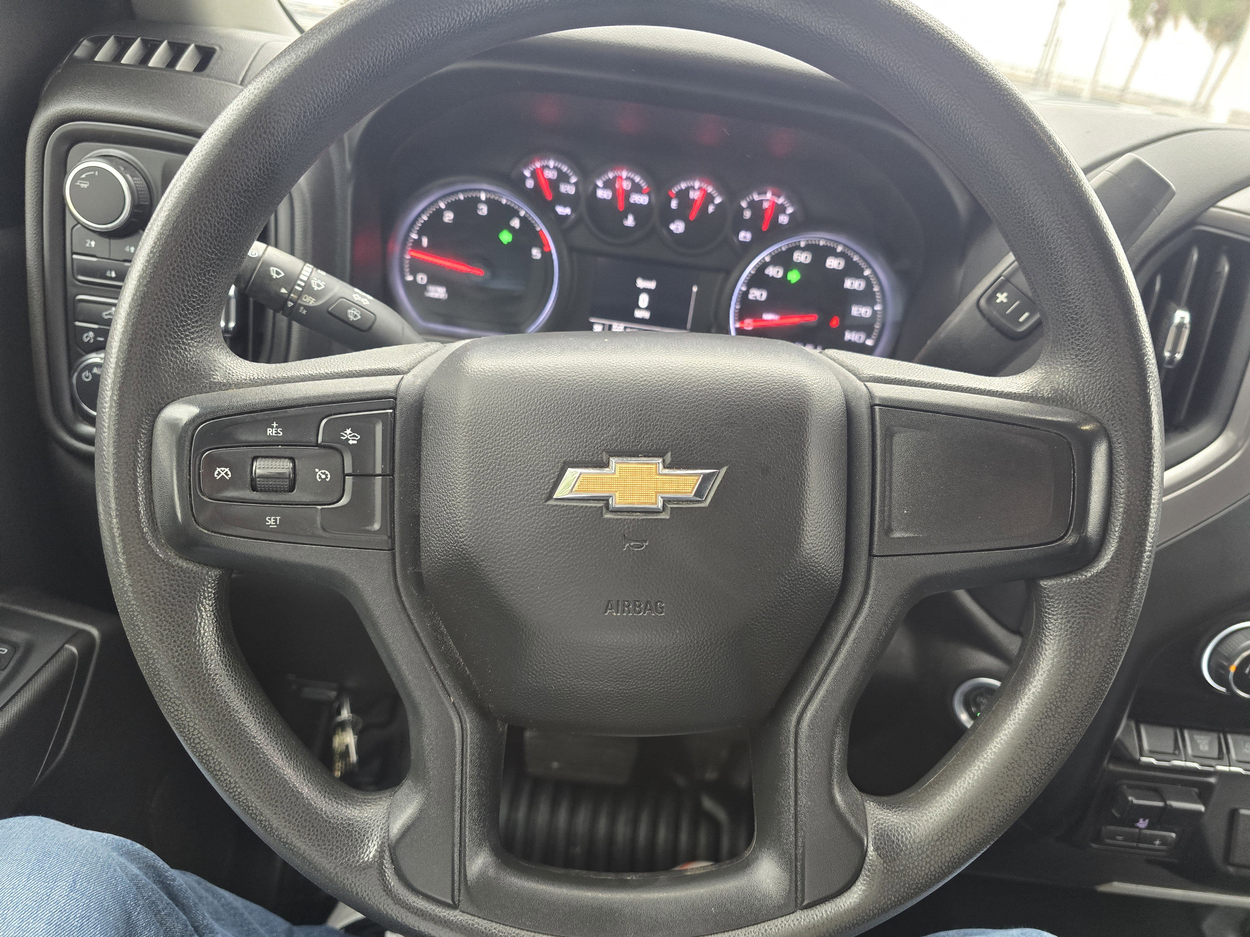 Used 2024 Chevrolet Silverado 2500 W/T image 12