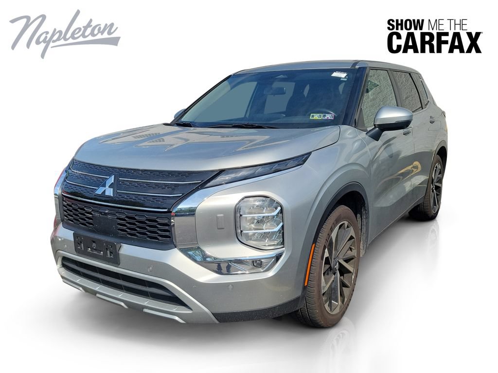 Used 2024 Mitsubishi Outlander SE