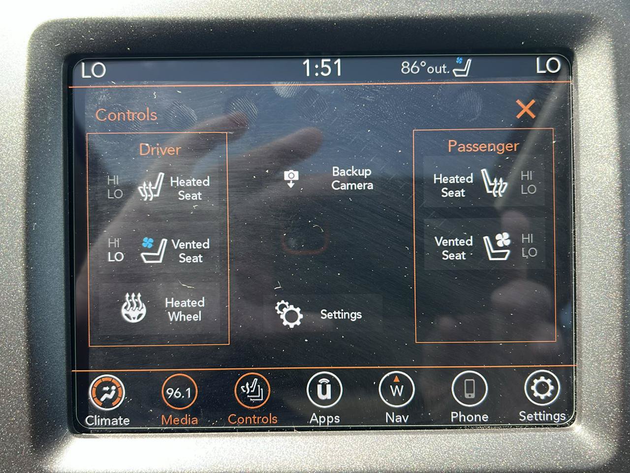 Used 2022 Jeep Cherokee Trailhawk w/ Sun, Sound & Nav Group AWD/4WD image 15
