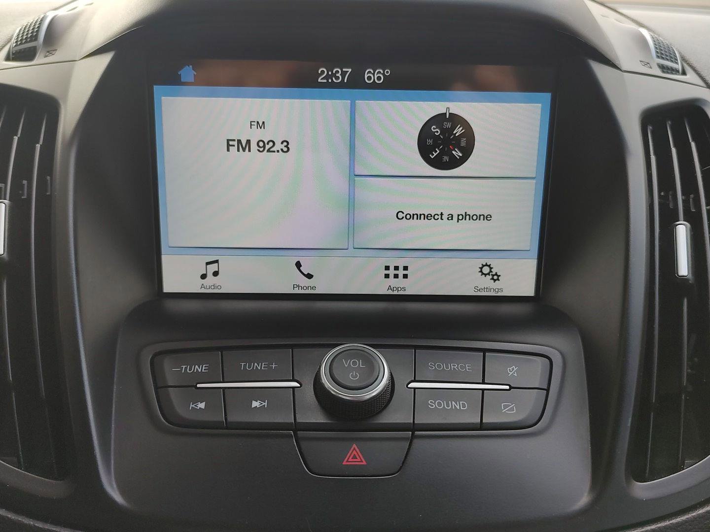 Used 2019 Ford Escape SE image 6