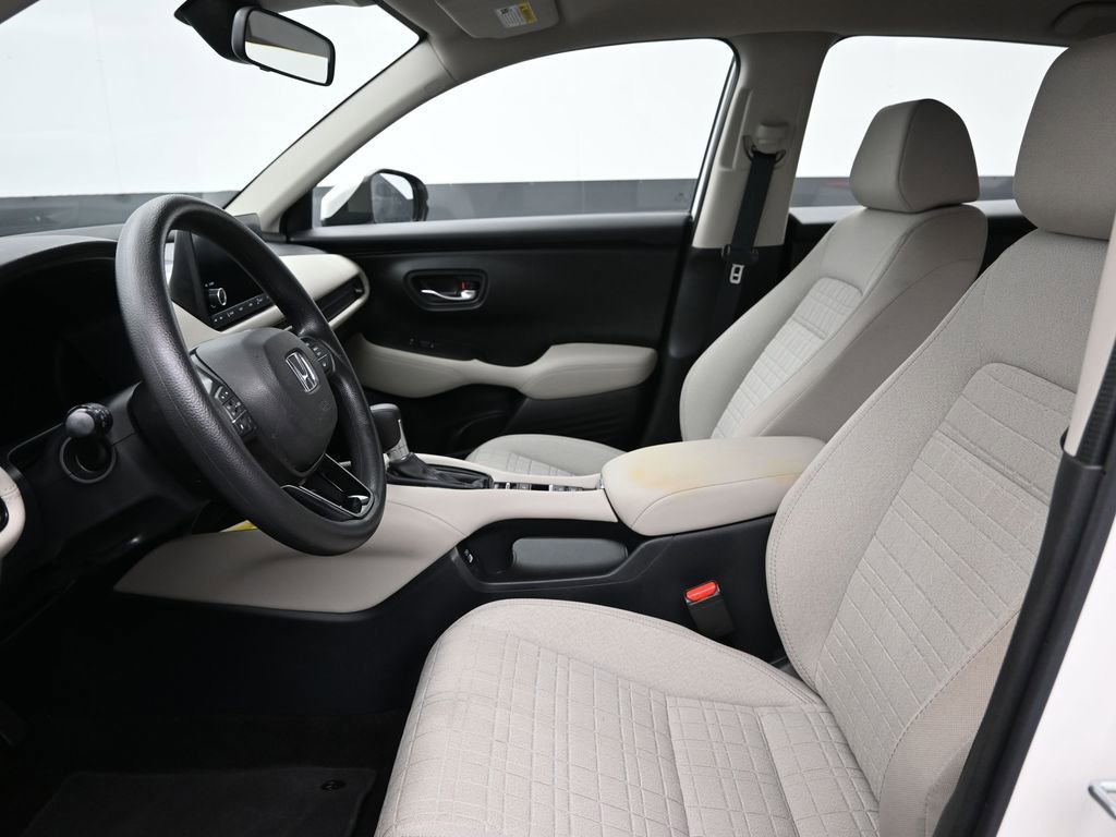 Certified 2023 Honda HR-V LX image 24