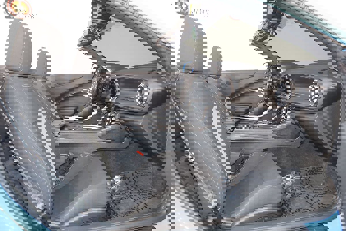 Used 2022 Chevrolet Camaro LT w/ RS Package RWD image 11