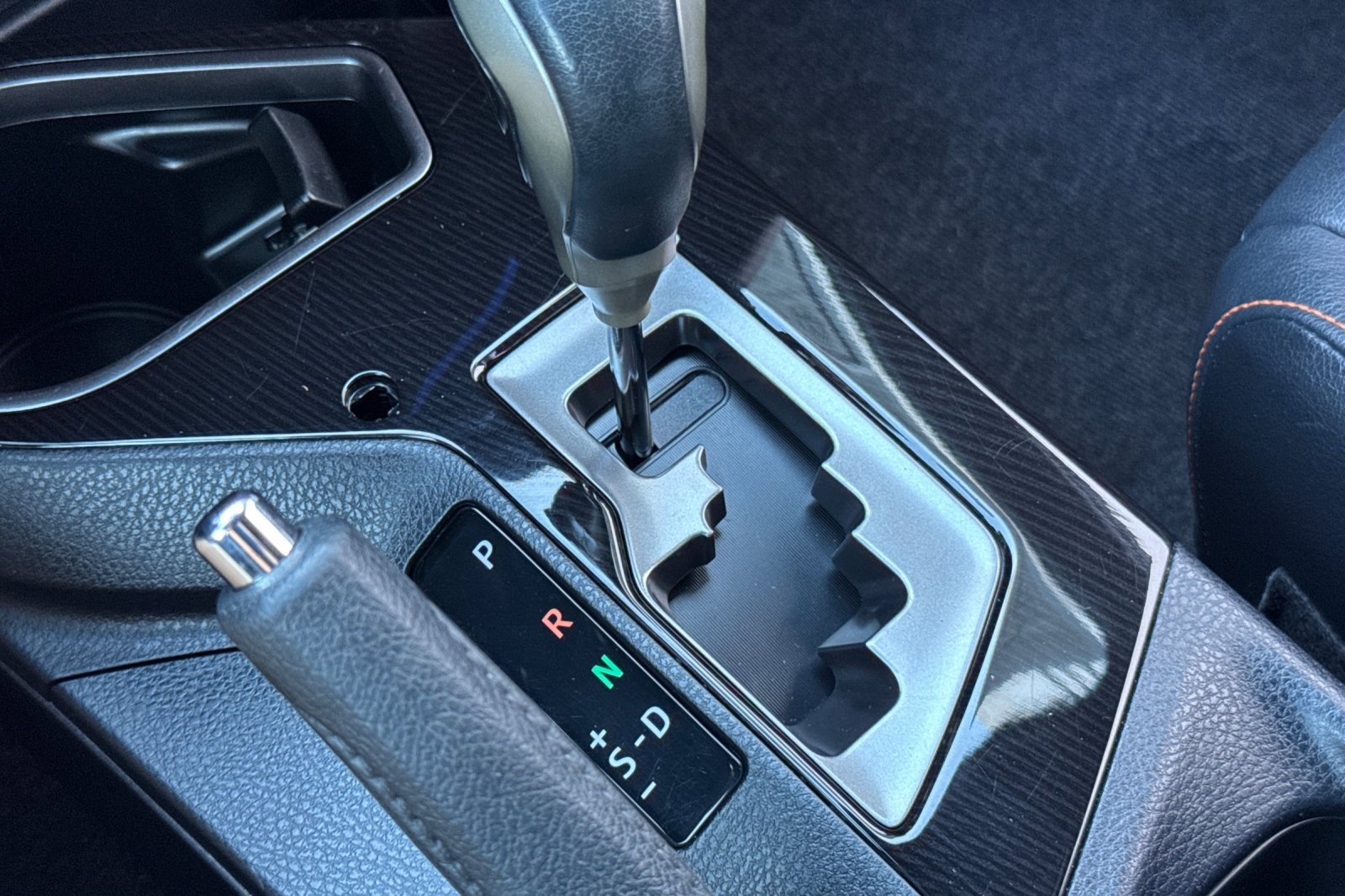 Used 2016 Toyota RAV4 SE image 21