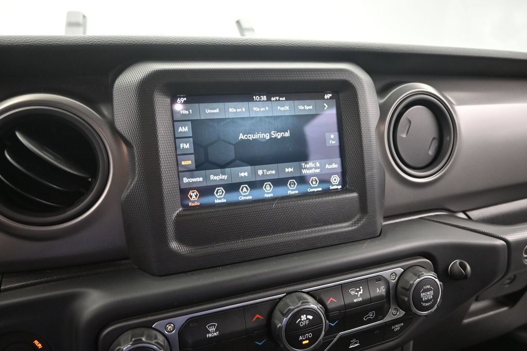 Used 2022 Jeep Wrangler Unlimited Sport AWD/4WD image 39