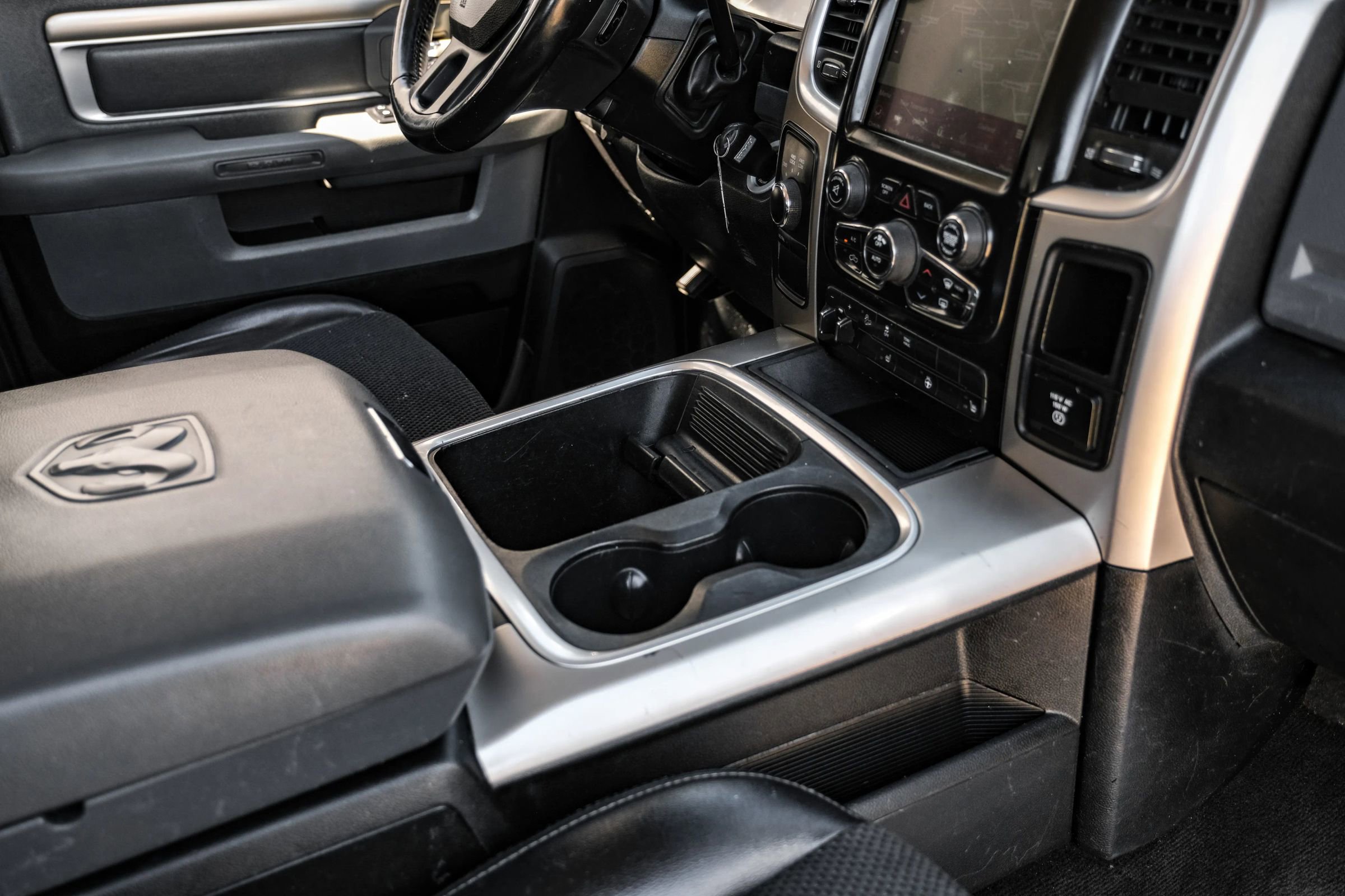 Used 2018 RAM 2500 Lone Star image 26