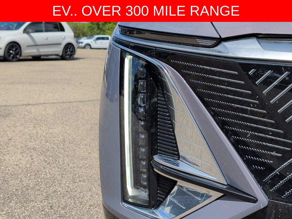 Used 2024 Cadillac Lyriq Luxury w/ LPO, Floor Liner Package AWD/4WD image 50