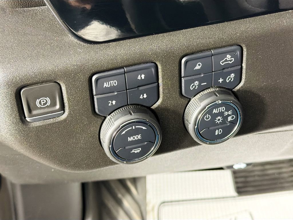 Used 2024 Chevrolet Silverado 2500 LT w/ True North Edition image 10