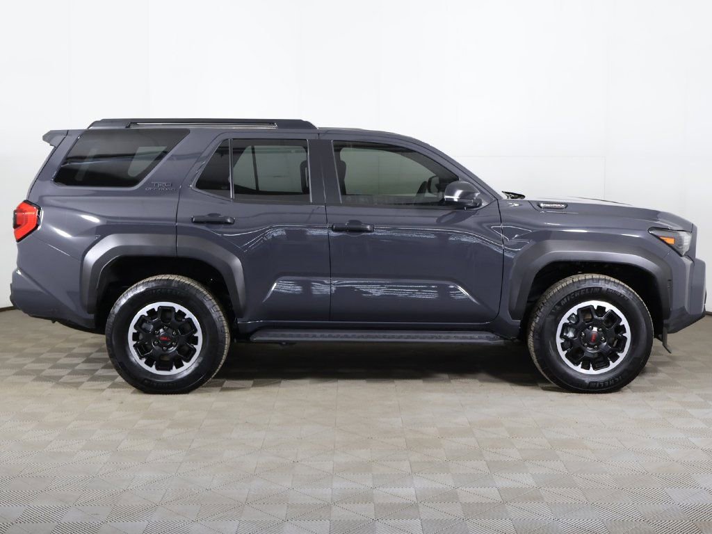 Used 2025 Toyota 4Runner TRD Off-Road AWD/4WD image 18