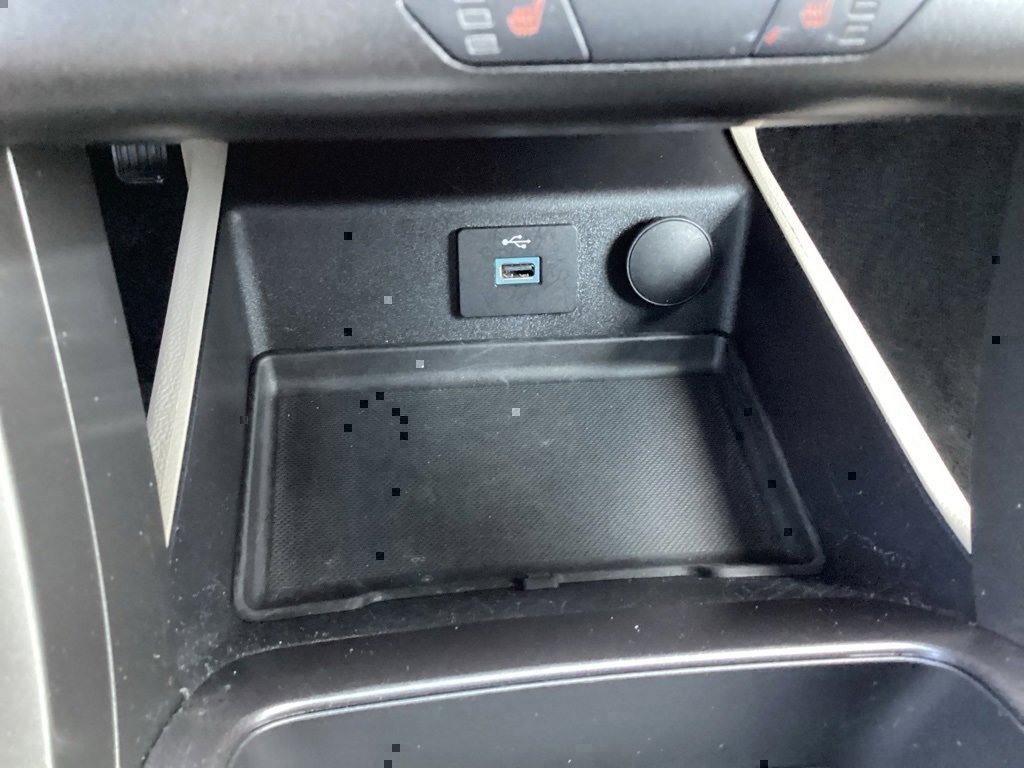 Used 2017 Ford Fusion SE image 47