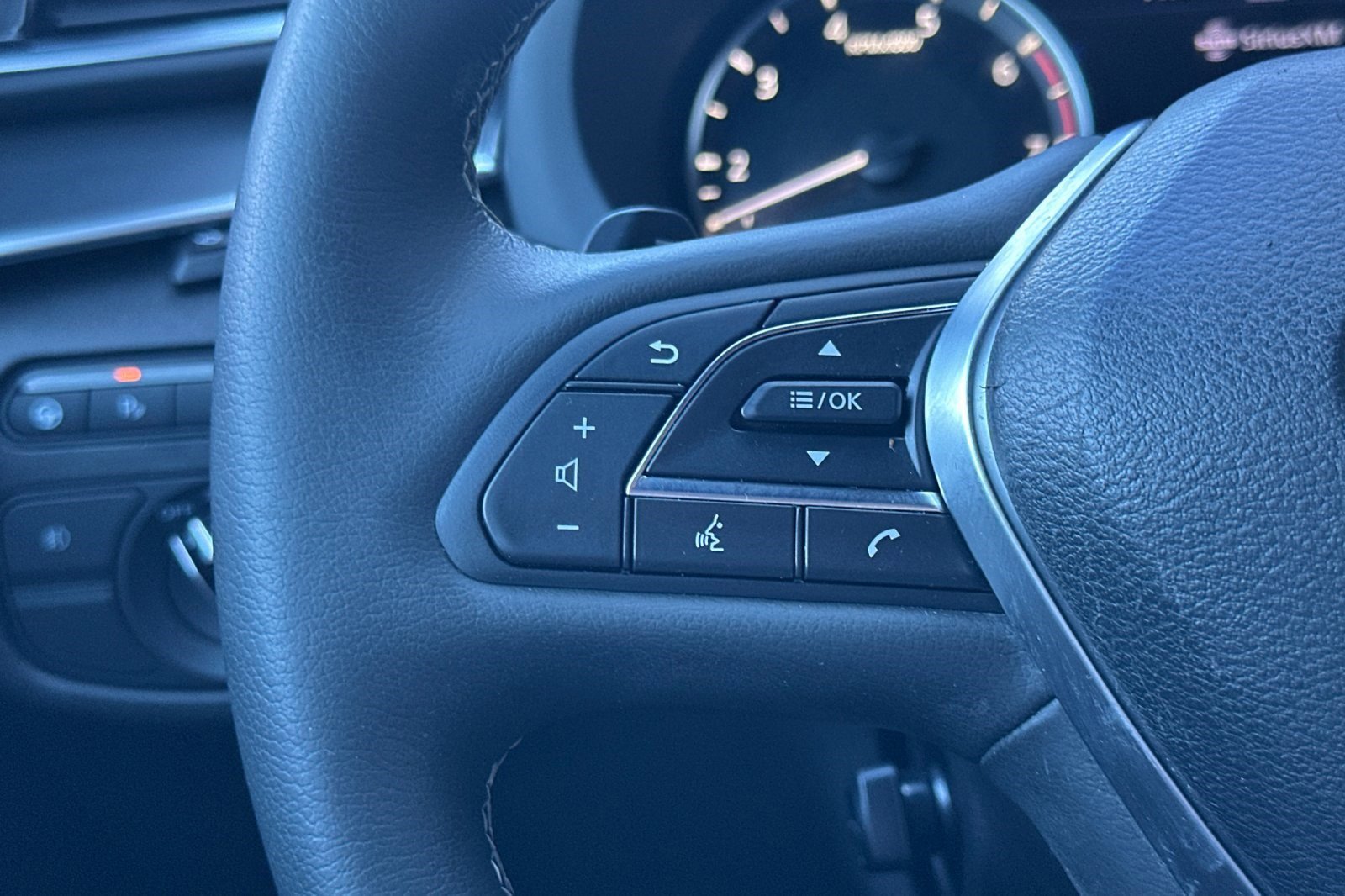 Used 2023 INFINITI QX55 Essential image 30