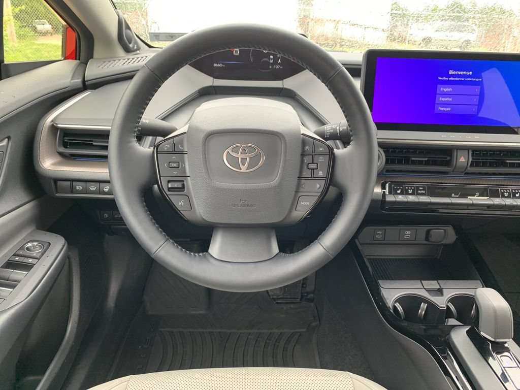 Used 2025 Toyota Prius Limited FWD image 17