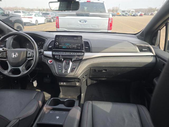 Used 2025 Honda Odyssey Sport-L image 8