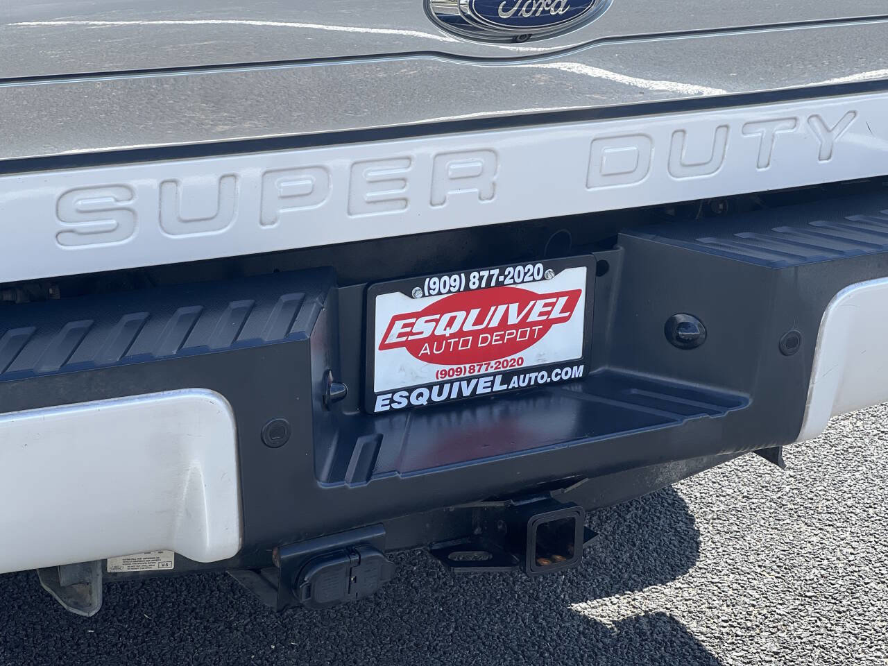 Used 2013 Ford F250 Platinum w/ FX4 Off Road Pkg image 9