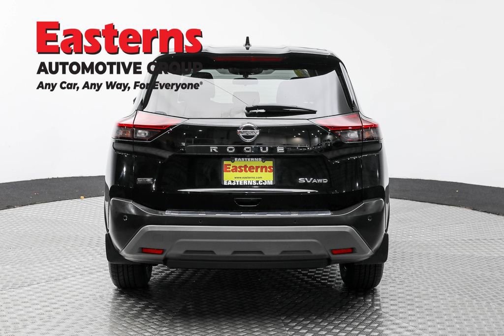 Used 2021 Nissan Rogue SV image 6