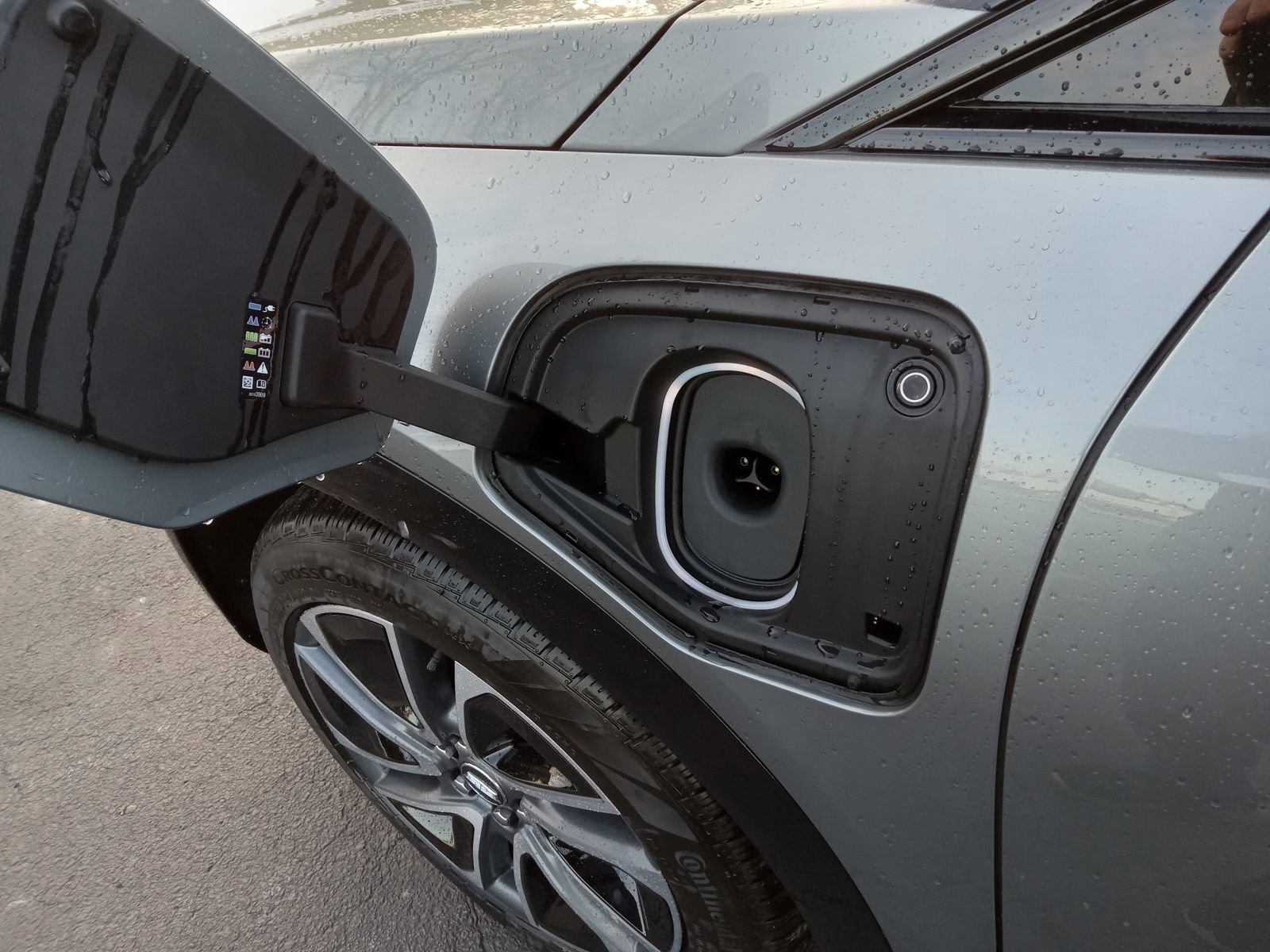 New 2026 Cadillac Optiq Sport 1 image 9