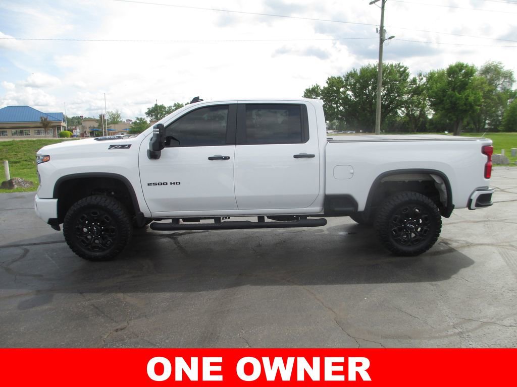 Used 2024 Chevrolet Silverado 2500 LT w/ Z71 Sport Edition AWD/4WD image 11