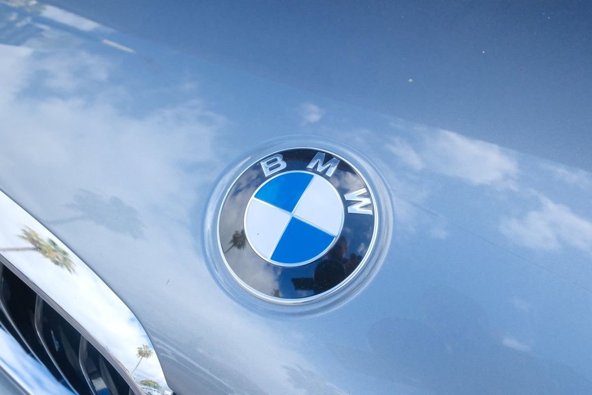 Used 2019 BMW 530i w/ Convenience Package RWD image 41