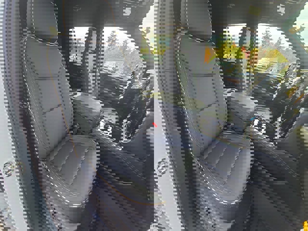New 2026 GMC Yukon Elevation image 65