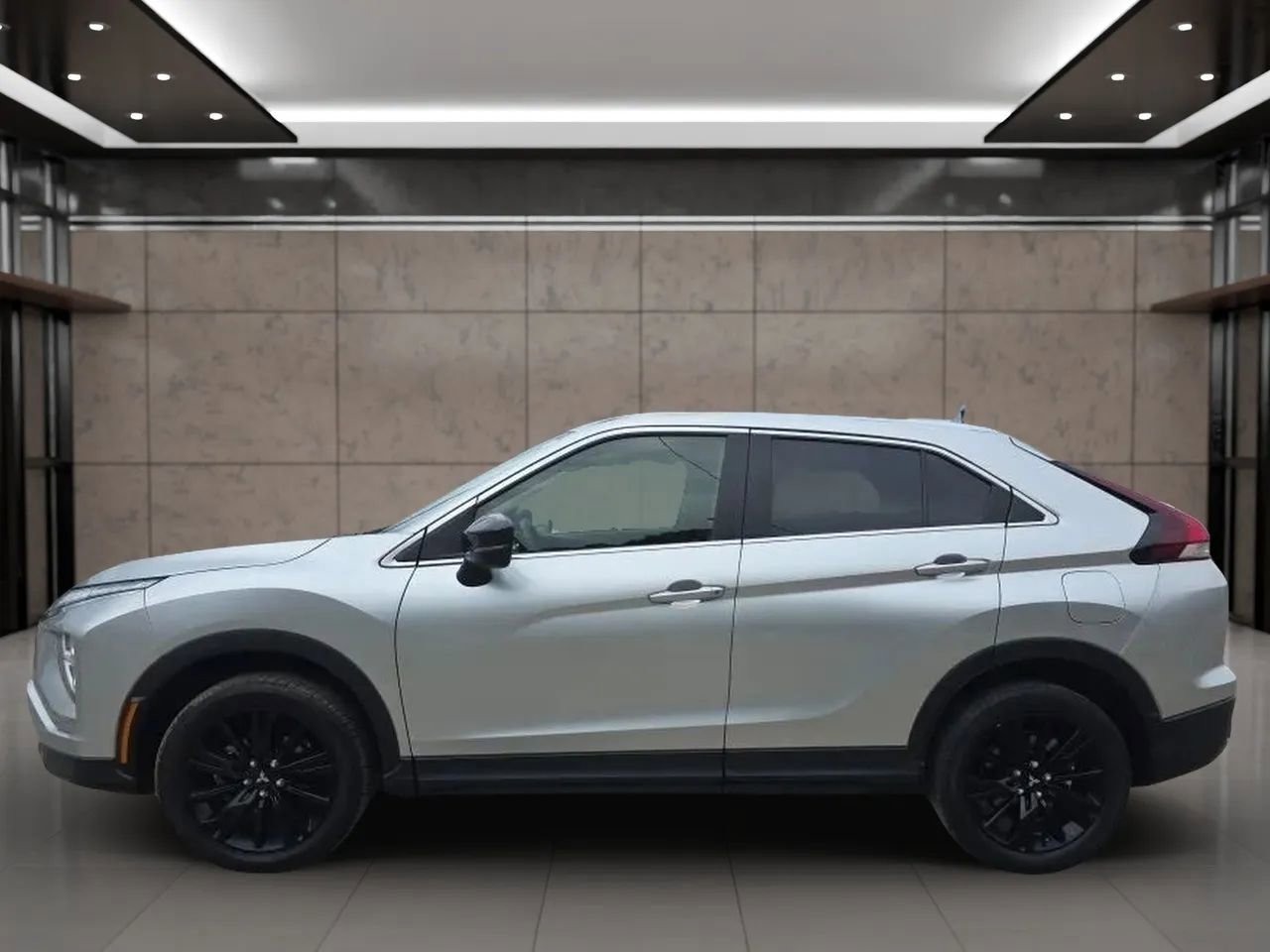 Used 2023 Mitsubishi Eclipse Cross LE AWD/4WD image 5