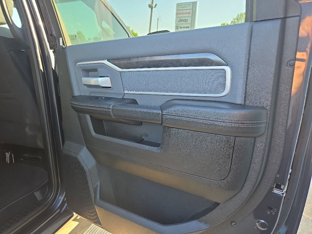 Used 2022 RAM 2500 Big Horn w/ Level B Equipment Group AWD/4WD image 90