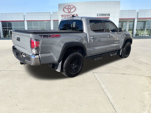 Used 2021 Toyota Tacoma TRD Off-Road AWD/4WD image 5