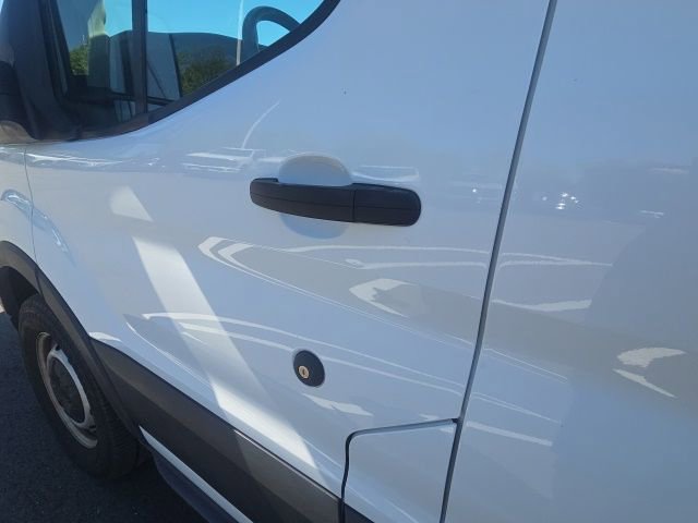 Used 2022 Ford Transit 250 Medium Roof RWD image 17