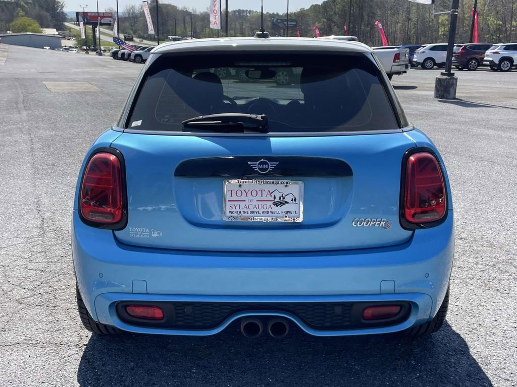 Used 2019 MINI Cooper S w/ Premium Package image 3
