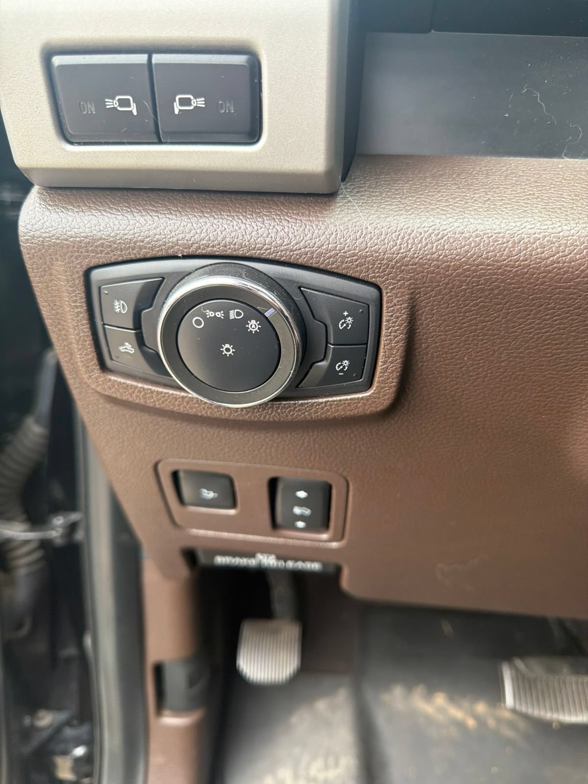 Used 2020 Ford F250 King Ranch w/ King Ranch Ultimate Package AWD/4WD image 25