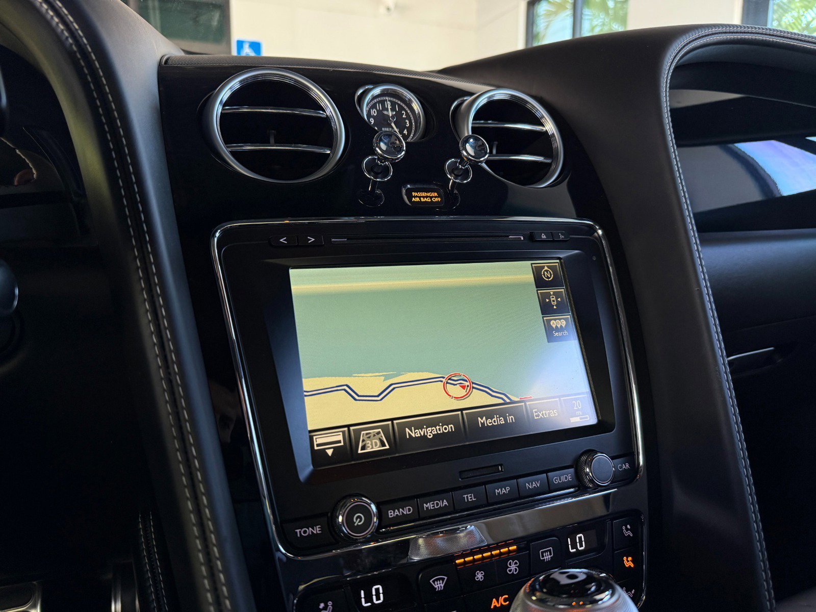 Used 2015 Bentley Continental GT V8 S image 28