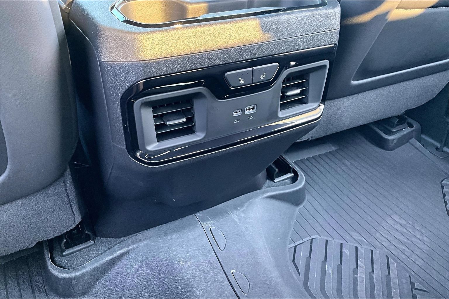 Used 2026 GMC Sierra 1500 AT4X w/ AT4X AEV Edition AWD/4WD image 25