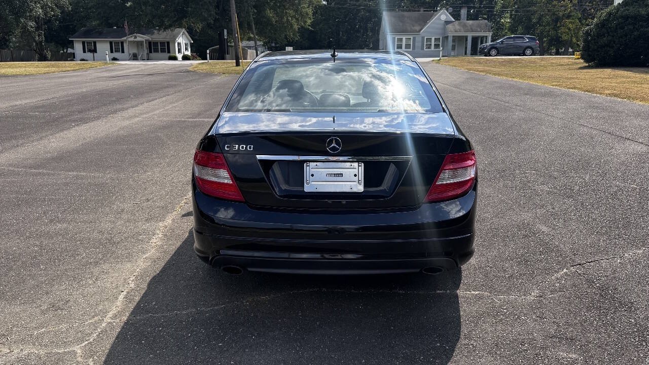Used 2008 Mercedes-Benz C 300 Sedan image 7