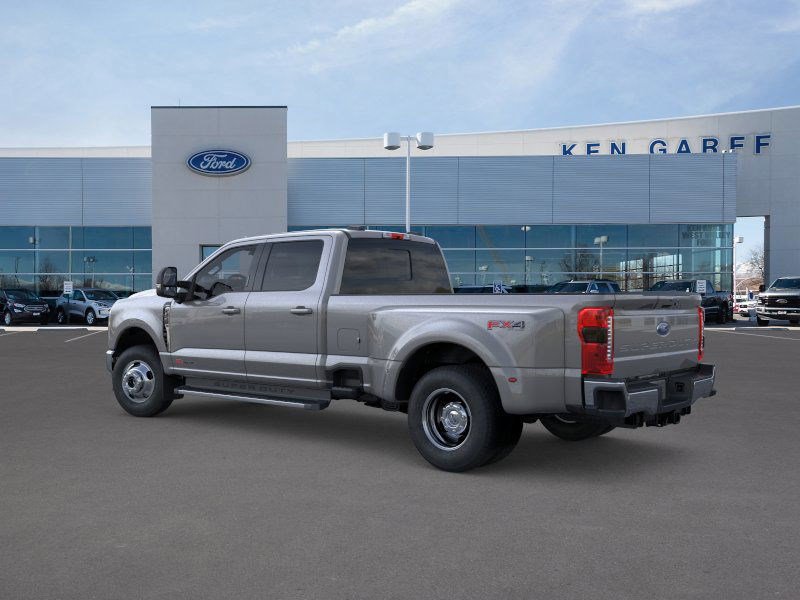 New 2025 Ford F350 4x4 Crew Cab DRW Super Duty image 5