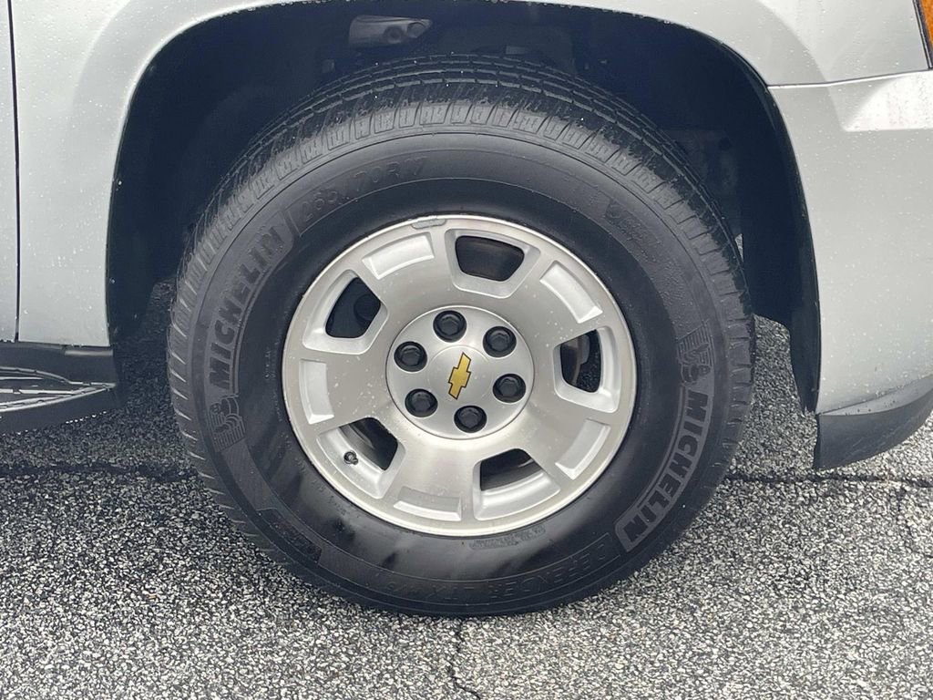 Used 2013 Chevrolet Tahoe LT w/ Luxury Package image 10