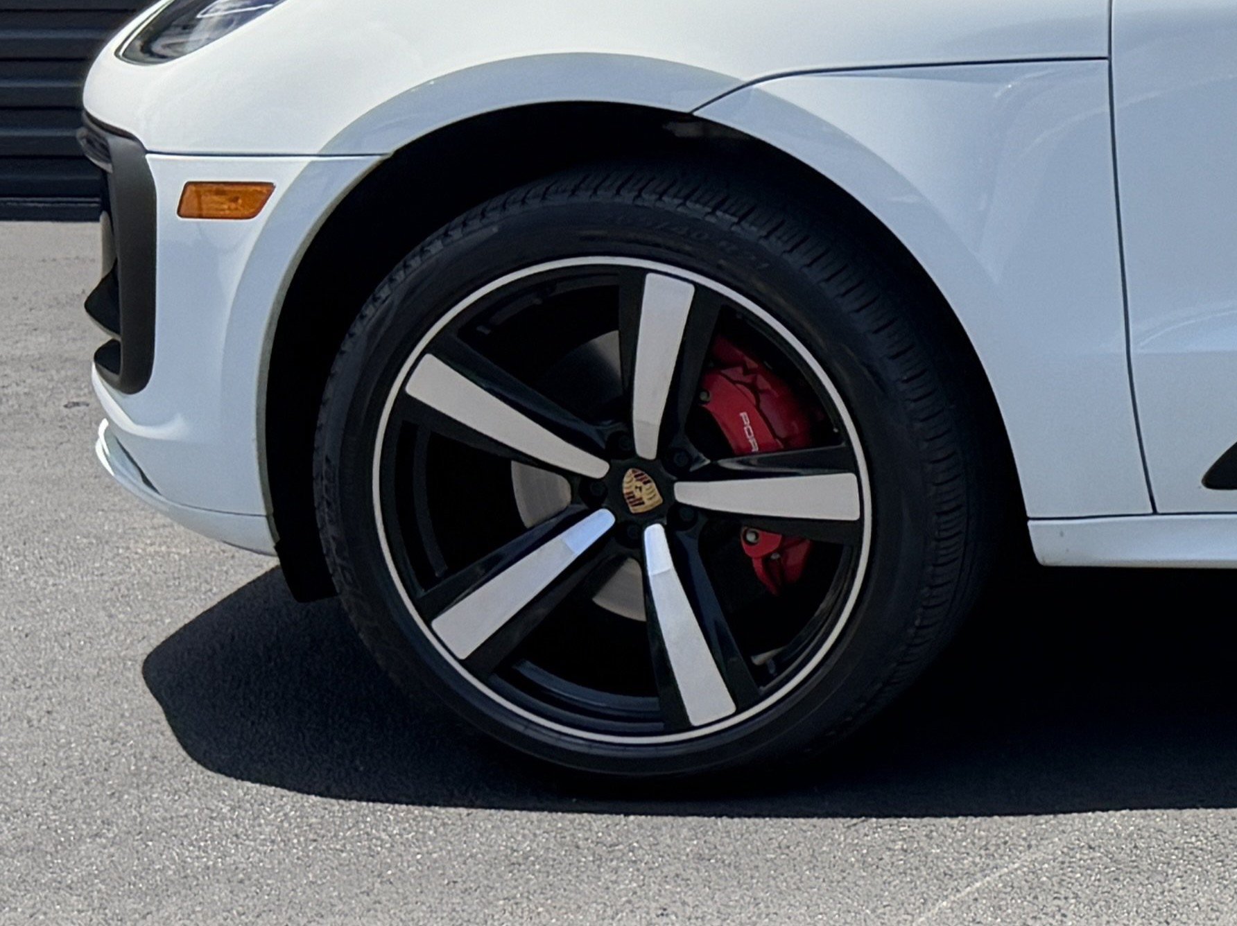 Certified 2023 Porsche Macan S AWD/4WD image 12
