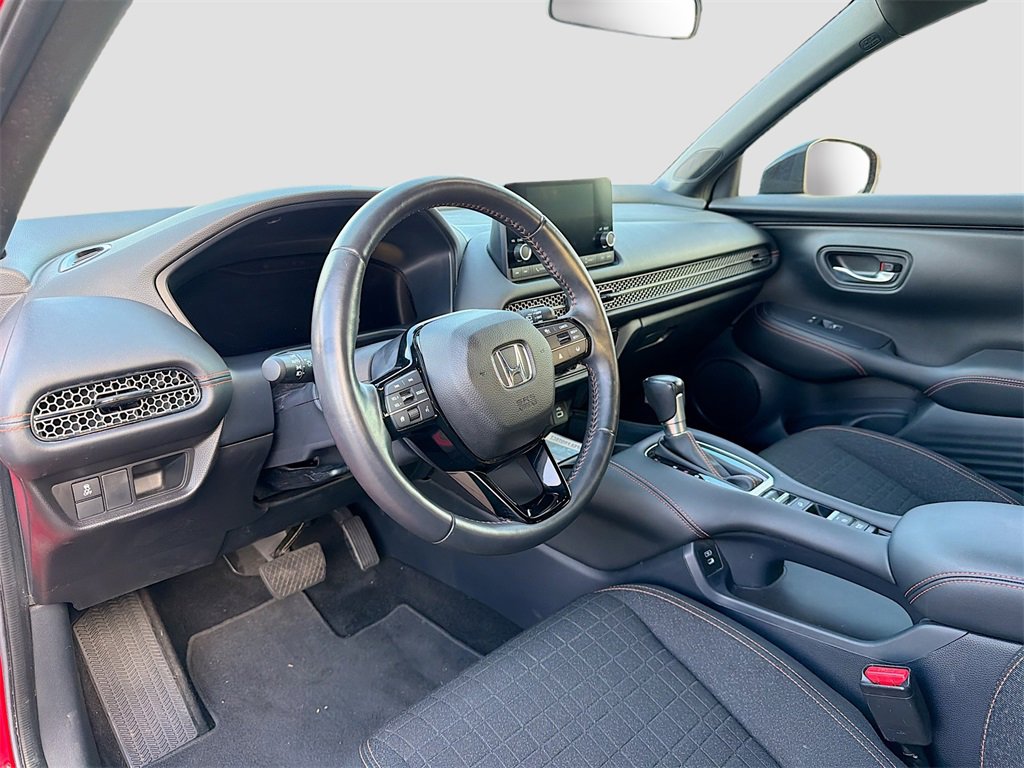 Used 2024 Honda HR-V Sport image 9
