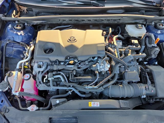 Used 2025 Toyota Camry SE w/ Convenience Package FWD image 32