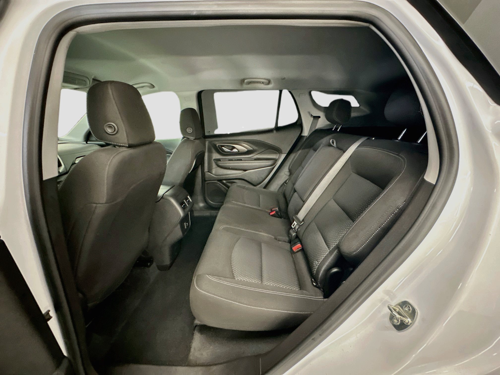 Used 2022 GMC Terrain SLE w/ Driver Convenience Package AWD/4WD image 29