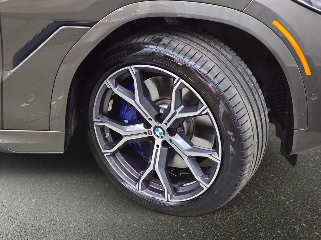 Used 2020 BMW X6 M50i w/ Premium Package image 34