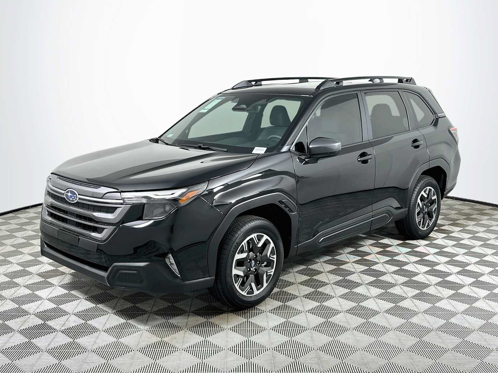 New 2026 Subaru Forester Premium AWD/4WD image 3