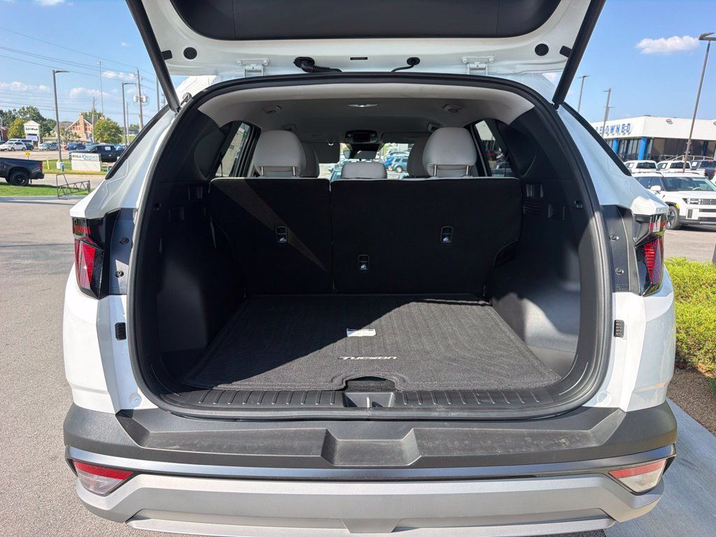 Certified 2026 Hyundai Tucson SEL FWD image 12